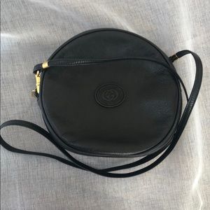 VINTAGE GUCCI canteen black leather bag
